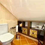 Artisan's Holiday home *