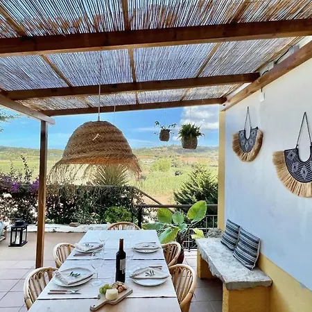 Artisan's Feriehus *