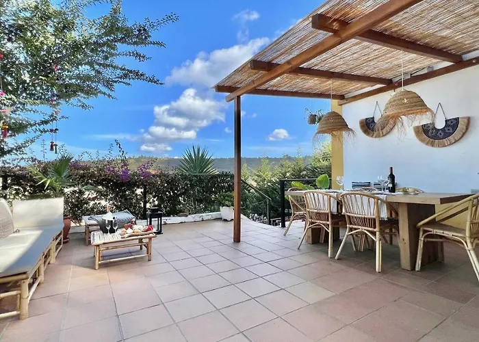 Artisan's Holiday home *