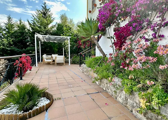 Artisan's Holiday home *